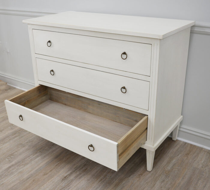 White 3 Drawer Dresser