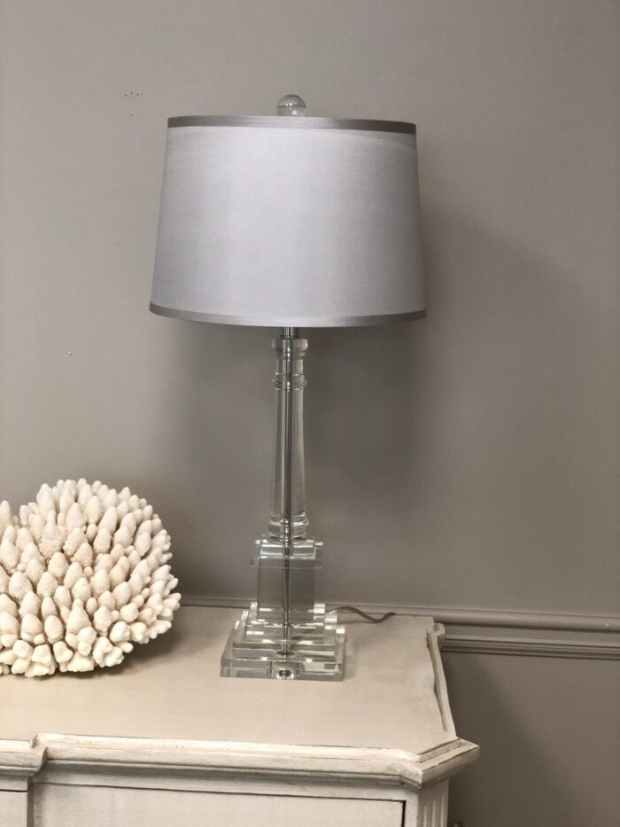 Vara Solid Crystal Stand Up Lamp - Celline Home